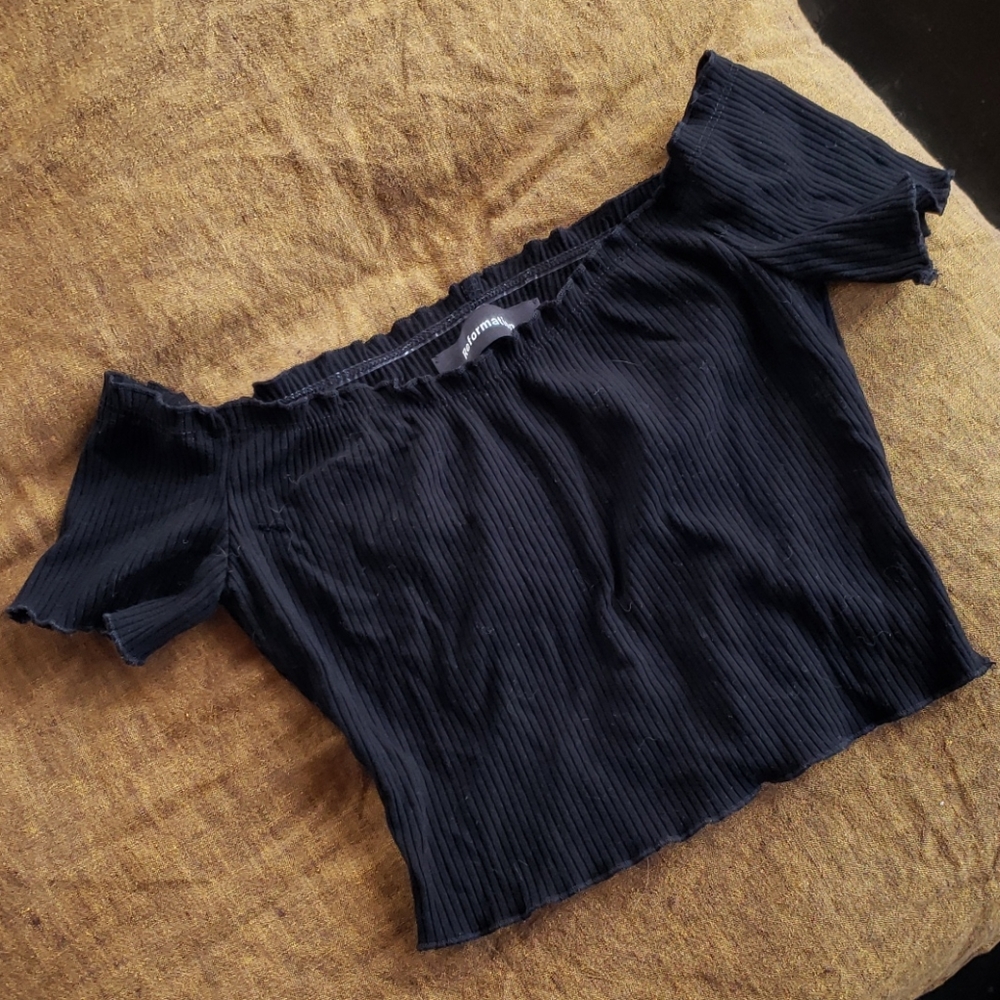 Reformation off-the-shoulder Willet crop top